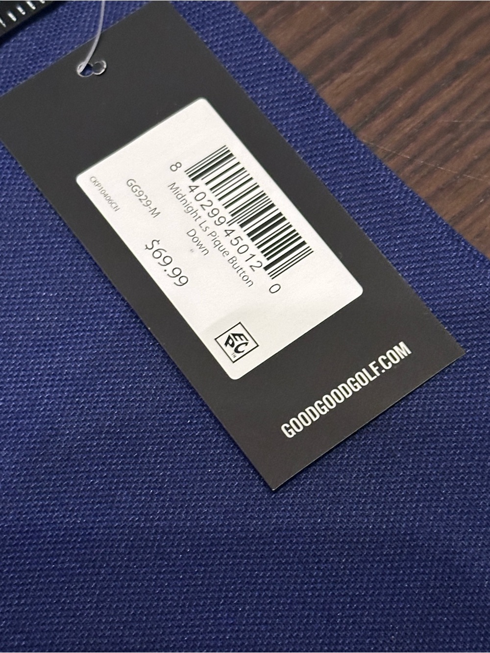 Croft & Barrow Long-Sleeve Button-Down Shirt in Navy - Picture 3 of 6